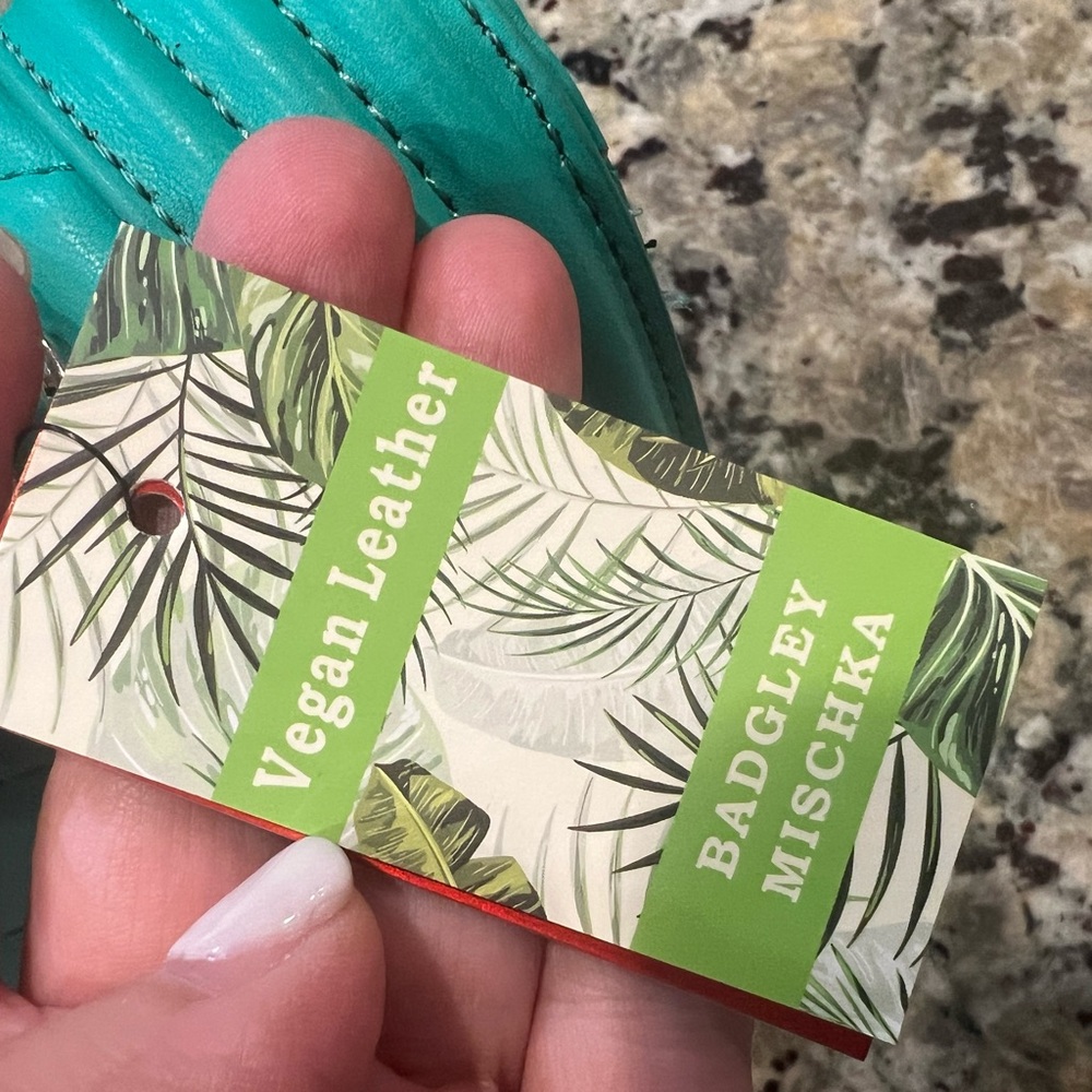 Badgley Mischka Turquoise Quilted Crossbody Bag - Picture 11 of 11